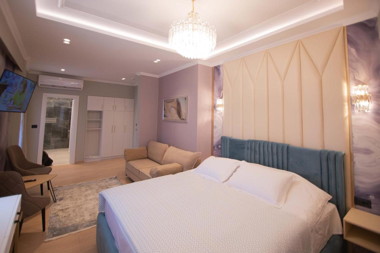 Sky View Hotel Korce Exterior foto